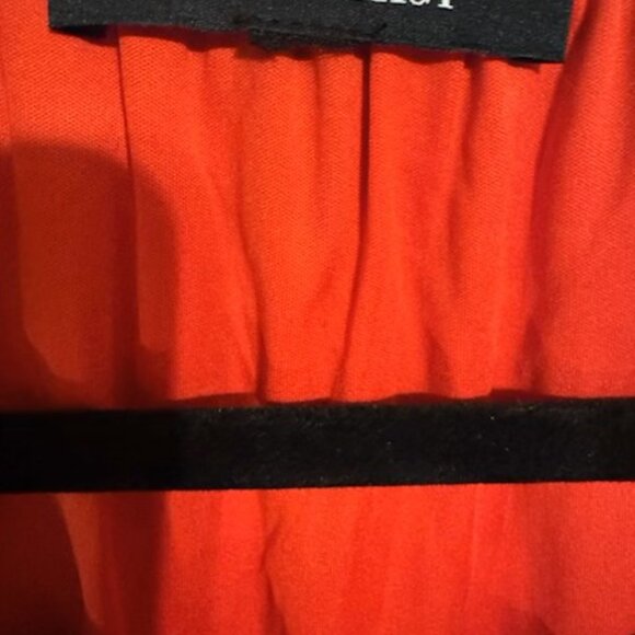 ❤️ELLEN TRACY  FLORAL PRINT TOP w/NECKLINE TASSEL TIE - Picture 8 of 8